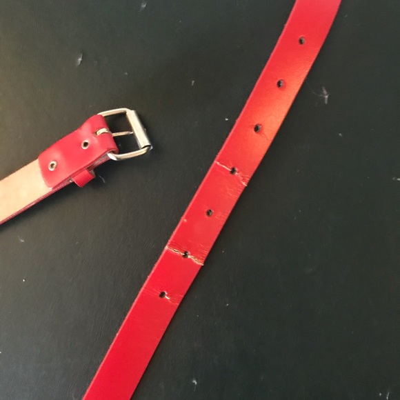 Vintage Red leather concho belt! Biker, Boho, HOT! - Picture 4 of 4